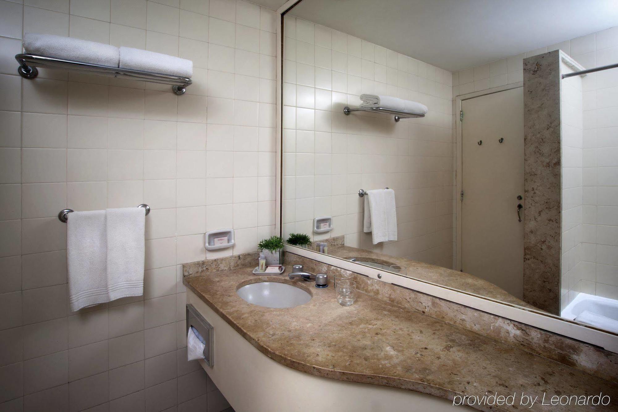 Hotel Rio Lancaster 3*